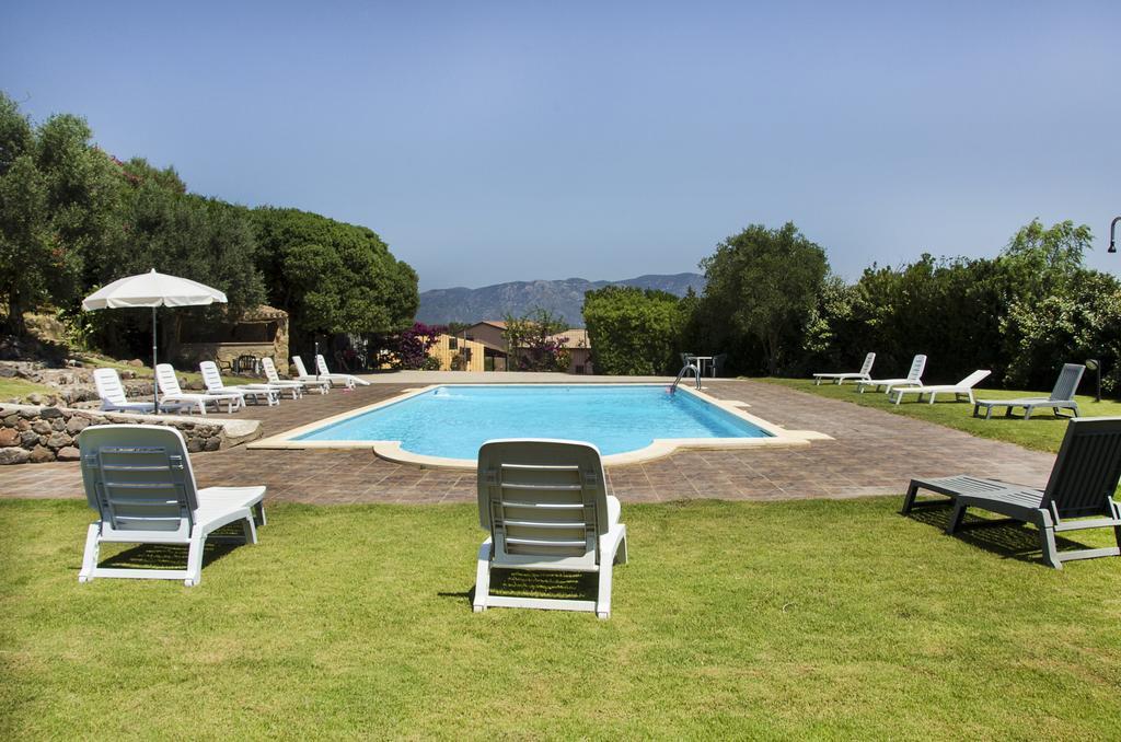 איגלסיאס Agriturismo Il Paradiso מראה חיצוני תמונה