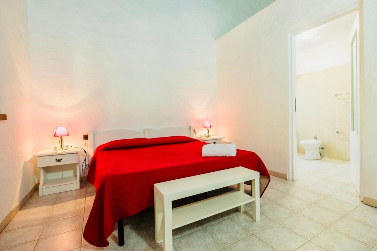 איגלסיאס Agriturismo Il Paradiso מראה חיצוני תמונה