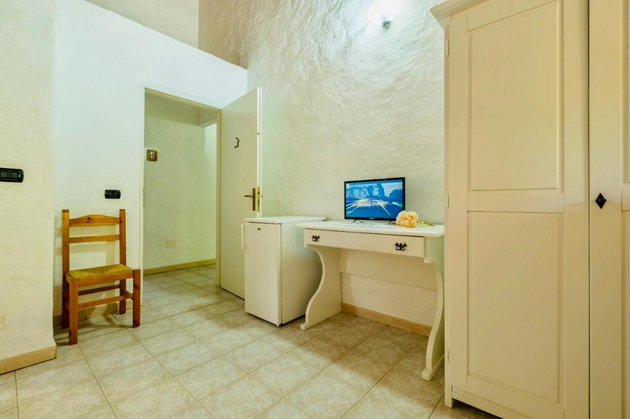 איגלסיאס Agriturismo Il Paradiso מראה חיצוני תמונה