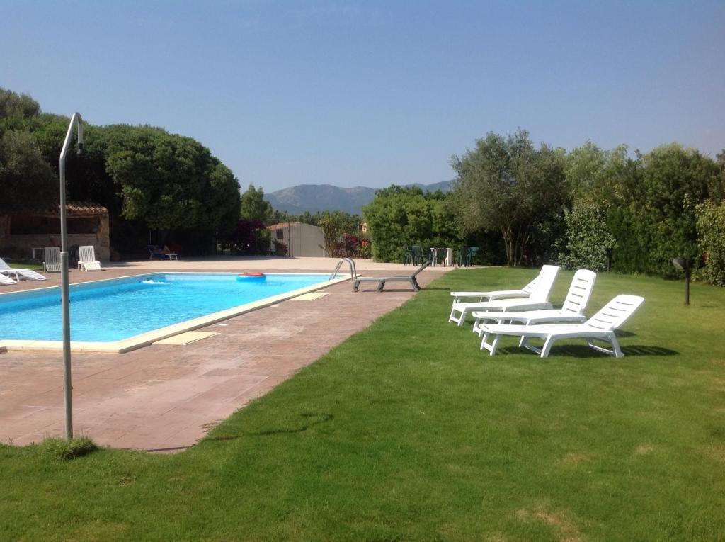 איגלסיאס Agriturismo Il Paradiso מראה חיצוני תמונה