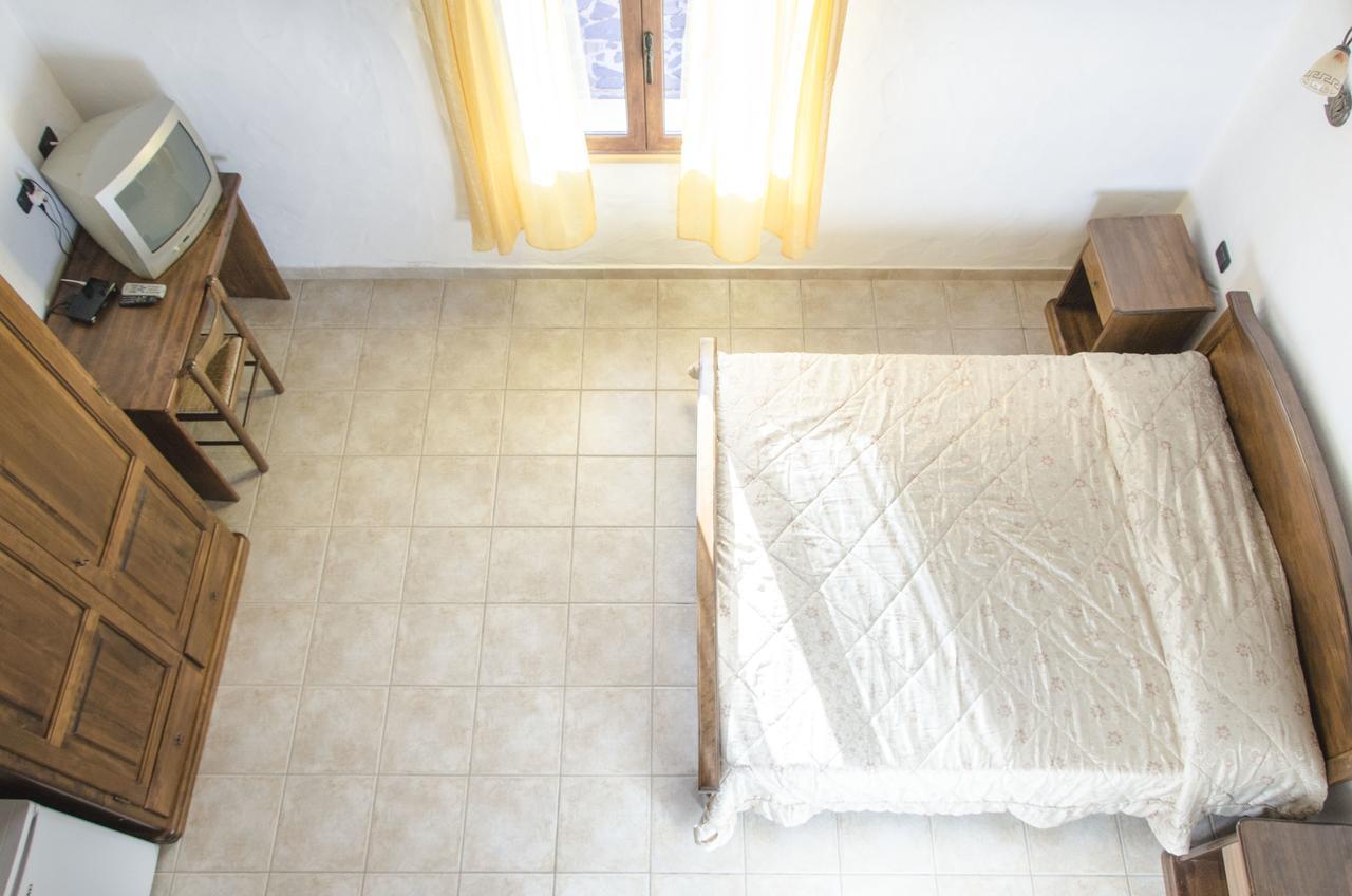 איגלסיאס Agriturismo Il Paradiso מראה חיצוני תמונה