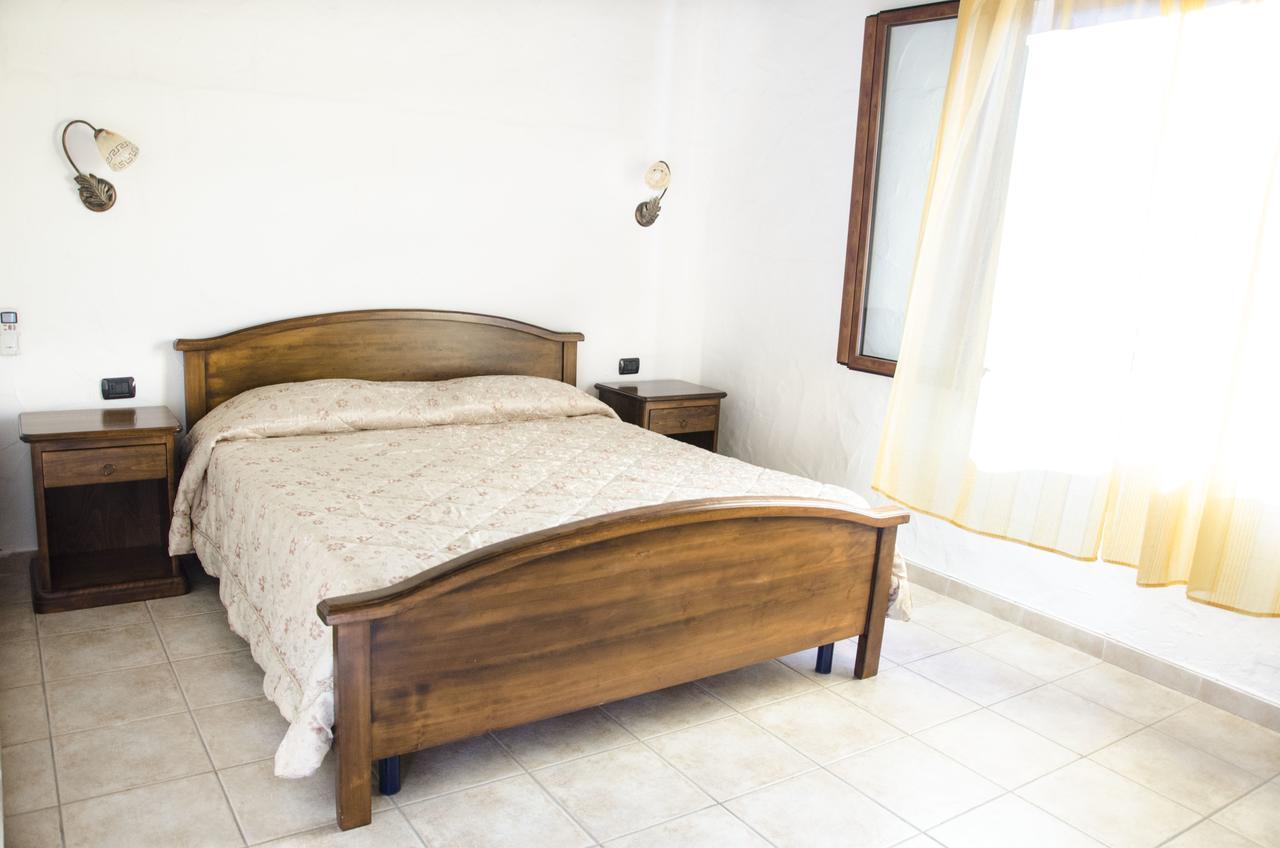 איגלסיאס Agriturismo Il Paradiso מראה חיצוני תמונה