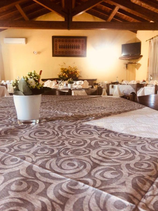 איגלסיאס Agriturismo Il Paradiso מראה חיצוני תמונה